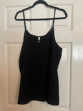 Dressy Mesh Detail Black Spaghetti-Strap Camisole